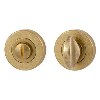 WC-GARNITUUR NIKA 8MM GETROMMELD